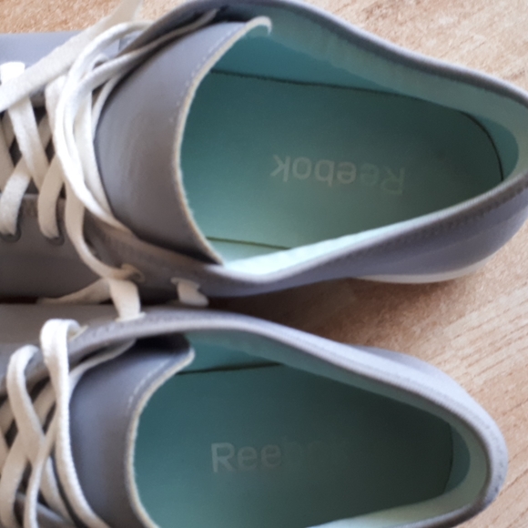 Reebok sneakers 6.5 - Picture 5 of 11